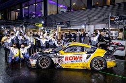 ปอร์เช่ มอเตอร์สปอร์ต 2021 ถึงเวลาลงสนาม Formula E กับ 911 GT3 Cup