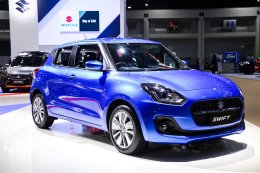 ซูซูกิ อวดโฉมรถหลากรุ่นในงานมอเตอร์โชว์ พร้อมมอบ SUZUKI CARRY Biosafety Mobile Unit ให้หมอแล็บ แพนด้า