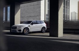 The New XC60 T8 AWD Polestar Engineered เอสยูวีสุดล้ำ ขุมพลังปลั๊กอินไฮบริด