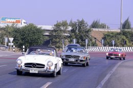 “หัวหิน วินเทจคาร์ พาเหรด ครั้งที่ 17” สร้างความประทับใจตลอดเส้นทาง