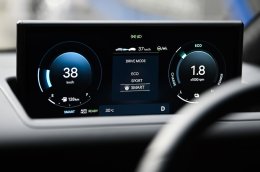 HYUNDAI STARIA HYBRID 