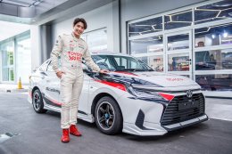 ป๊ายปาย_โอริโอ_Toyota_ALIVE_Racing_in_Motion