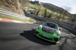 ปอร์เช่ 911 ยนตรกรรมสปอร์ต ผู้จารึกสถิติบนสนามNürburgring-Nordschleife