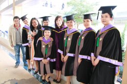 สมเด็จพระเจ้าอยู่หัวมหาวชิราลงกรณบดินทรเทพยวรางกูร ทรงพระกรุณาโปรดเกล้า ฯ ให้สมเด็จพระเทพรัตนราชสุดา ฯ สยามบรมราชกุมารี เสด็จพระราชดำเนินแทนพระองค์ไปพระราชทานปริญญาบัตรแก่ผู้สำเร็จการศึกษาจากมหาวิทยาลัยพะเยา ประจำปีการศึกษา 255