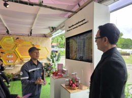  UP School of Agriculture Showcases Lychee in Syrup Product at Thai Resources Exhibition 2025