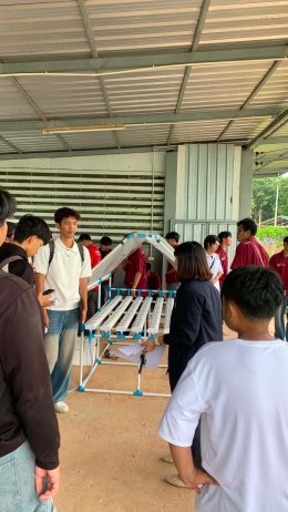 Agricultural Technology Program Trains Students in Drone and Hydroponic Farming