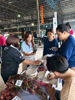UP Agriculture Supports Local Farmers at Mae Jai Lychee Promotion Event