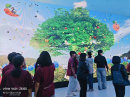 Agricultural Technology Students Explore Modern Agricultural Innovations in Chiang Mai