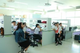 คณะเกษตรศาสตร์และทรัพยากรธรรมชาติ ม.พะเยา จัดโครงการอบรมทักษะการใช้เครื่องมือและการเตรียมสารเคมีในห้องปฏิบัติการ ประจำปี 2562