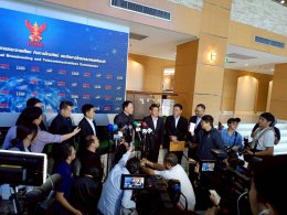 สมาคมโทรทัศน์ระบบดิจิตอล (ประเทศไทย) พร้อมด้วยผู้ประกอบกิจการโทรทัศน์ เข้ายื่นหนังสือต่อ ศาสตราจารย์คลินิก นพ.สรณ บุญใบชัยพฤกษ์