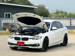 BMW 320D 2.0 F30 ICONIC  ปี 2016 ราคา 859,000 บาท