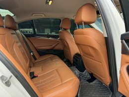 BMW 520D 2.0 SPORT AT (AB/ABS) ปี2017 ราคา 1,190,000 บาท