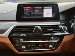 BMW 520D 2.0 SPORT AT (AB/ABS) ปี2017 ราคา 1,190,000 บาท