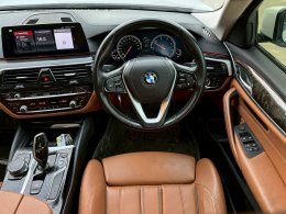 BMW 520D 2.0 SPORT AT (AB/ABS) ปี2017 ราคา 1,190,000 บาท