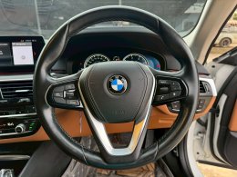 BMW 520D 2.0 SPORT AT (AB/ABS) ปี2017 ราคา 1,190,000 บาท