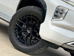 PAJERO SPORT 2.4 GT Premium 4WD AT ปี2020  ราคา 999,000 บาท 