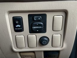 TOYOTA FORTUNER 3.0 V 4WD ปี2005 ราคา 299,000 บาท