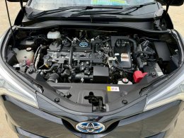 TOYOTA C-HR 1.8 HV MID CVT (HYBRID) ATปี 2020 ราคา 659,000 บาท