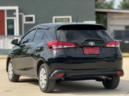TOYOTA YARIS 1.2 J CVT HATCH ATปี2019 ราคา 369,000 บาท 