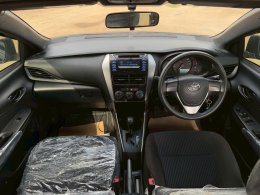 TOYOTA YARIS 1.2 J CVT HATCH ATปี2019 ราคา 369,000 บาท 