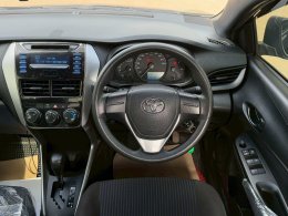 TOYOTA YARIS 1.2 J CVT HATCH ATปี2019 ราคา 369,000 บาท 