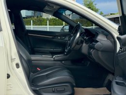 HONDA CIVIC FK 1.5 TURBO ปี2017 ราคา 729,000 บาท.