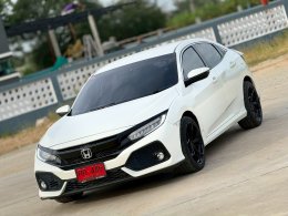 HONDA CIVIC FK 1.5 TURBO ปี2017 ราคา 729,000 บาท.