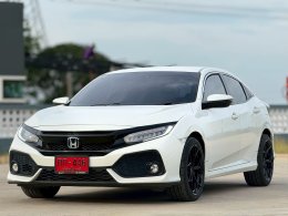 HONDA CIVIC FK 1.5 TURBO ปี2017 ราคา 729,000 บาท.