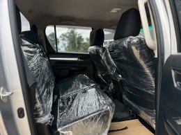 REVO DUAL CAB 2.4 PRERUNNER E PLUS MT ปี 2019 ราคา 579,000 บาท 