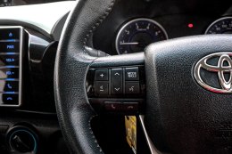 HILUX REVO DUAL CAB 2.4 PRERUNNER E MTปี2018 ราคา 549000 บาท 