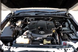 HILUX REVO DUAL CAB 2.4 PRERUNNER E MTปี2018 ราคา 549000 บาท 