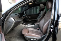 ฺBMW 330E 2.0 M SPORT AT (PLUG IN HYBRID) ปี 2022 ราคา 1,990,000 บาท 