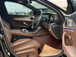 Mercedes-Benz E350e Exclusive Plug-in Hybridปี 2017 ราคา 899,000 บาท 