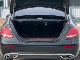 Mercedes-Benz E350e Exclusive Plug-in Hybridปี 2017 ราคา 899,000 บาท 