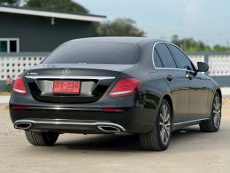 Mercedes-Benz E350e Exclusive Plug-in Hybridปี 2017 ราคา 899,000 บาท 