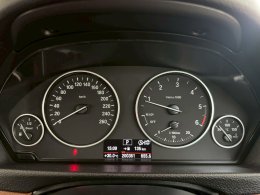 BMW 320D 2.0 F30 ICONIC  ปี 2016 ราคา 859,000 บาท 