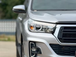 REVO DUAL CAB 2.4 PRERUNNER E PLUS MT ปี 2019 ราคา 579000 บาท 