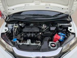JAZZ 1.5 RS I-VTEC CVT HATCH (AB/ABS) AT ปี 2017 ราคา 489,000 บาท