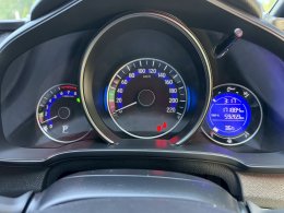 JAZZ 1.5 RS I-VTEC CVT HATCH (AB/ABS) AT ปี 2017 ราคา 489,000 บาท