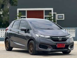 JAZZ 1.5 S I-VTEC MT HATCH (AB/ABS) MT ปี 2018 ราคา 429,000 บาท 