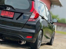 JAZZ 1.5 S I-VTEC MT HATCH (AB/ABS) ปี 2019 ราคา 429,000 บาท