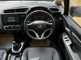 JAZZ 1.5 S I-VTEC MT HATCH (AB/ABS) ปี 2019 ราคา 429,000 บาท