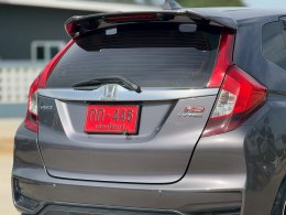 JAZZ 1.5 RS+ I-VTEC CVT HATCH  AT ปี 2019 ราคา 539,000 บาท 