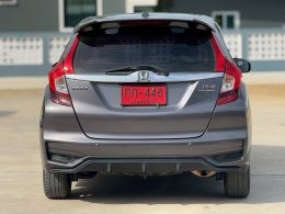 JAZZ 1.5 RS+ I-VTEC CVT HATCH  AT ปี 2019 ราคา 539,000 บาท 