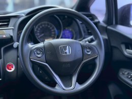 JAZZ 1.5 RS I-VTEC CVT HATCH (AB/ABS) ปี 2018 ราคา 469,000 บาท