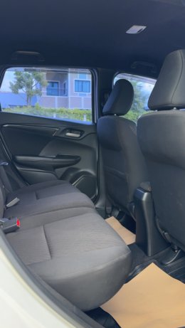 JAZZ 1.5 RS I-VTEC CVT HATCH (AB/ABS) ปี 2018 ราคา 469,000 บาท