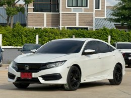 HONDA CIVIC FC E 1.8 ปี 2018 ราคา 549,000 บาท 