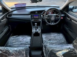 HONDA CIVIC FC E 1.8 ปี 2018 ราคา 549,000 บาท 