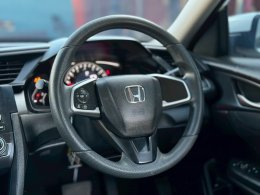 HONDA CIVIC FC E 1.8 ปี 2018 ราคา 549,000 บาท 