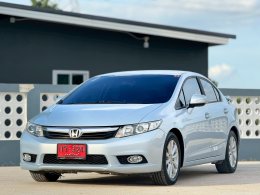 HONDA CIVIC 1.8 E I-VTEC AT FB ปี2013 ราคา279,000บาท